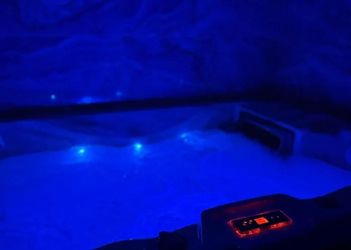 アパート Raj スボティツァ